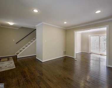 4 Ritchfield Court - Photo Thumbnail 6