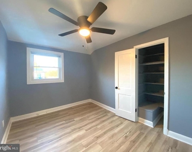 11005 Amherst Avenue - Photo Thumbnail 22