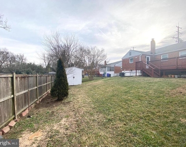 11005 Amherst Avenue - Photo Thumbnail 43