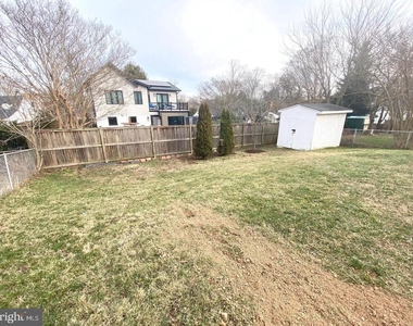 11005 Amherst Avenue - Photo Thumbnail 41