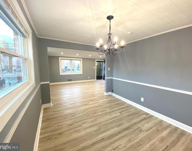 11005 Amherst Avenue - Photo Thumbnail 8