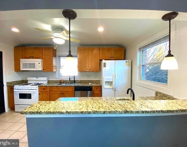 11005 Amherst Avenue - Photo Thumbnail 11