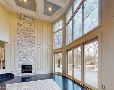 9629 Eagle Ridge Drive - Photo Thumbnail 6