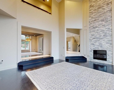 9629 Eagle Ridge Drive - Photo Thumbnail 5