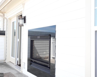 219 Baldwin Street - Photo Thumbnail 23