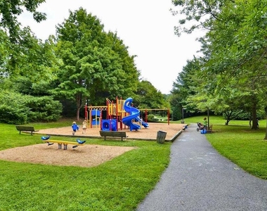 10715 Hampton Mill - Photo Thumbnail 43