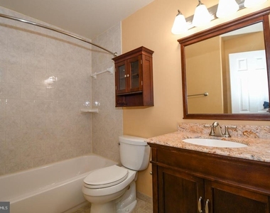 10715 Hampton Mill - Photo Thumbnail 16
