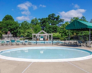 10715 Hampton Mill - Photo Thumbnail 35