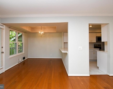 10715 Hampton Mill - Photo Thumbnail 5