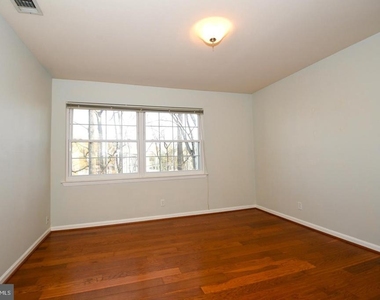 10715 Hampton Mill - Photo Thumbnail 24