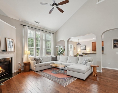504 Hammond Oak Lane - Photo Thumbnail 10