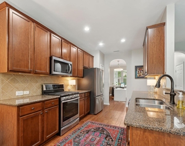 504 Hammond Oak Lane - Photo Thumbnail 7