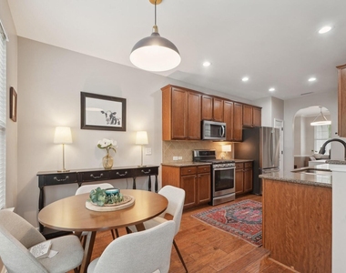 504 Hammond Oak Lane - Photo Thumbnail 9