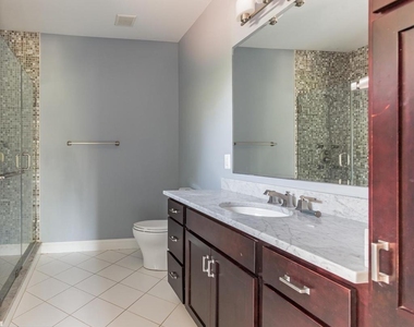 7607 Newmarket Drive - Photo Thumbnail 15