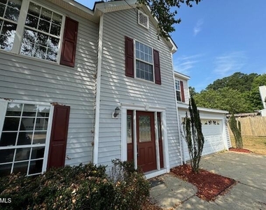102 Alice Court - Photo Thumbnail 1