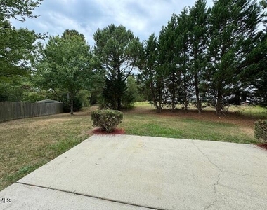 102 Alice Court - Photo Thumbnail 31