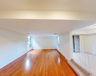 2114 Bonnywood Lane - Photo Thumbnail 5