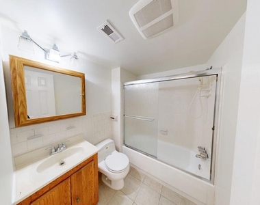 2114 Bonnywood Lane - Photo Thumbnail 8