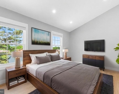 11409 Berland Place - Photo Thumbnail 19