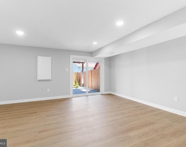 11409 Berland Place - Photo Thumbnail 14