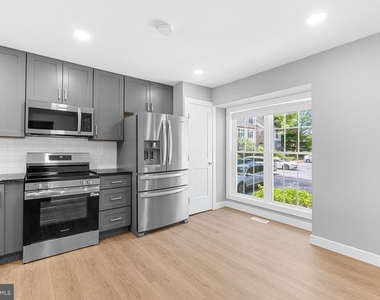 11409 Berland Place - Photo Thumbnail 1