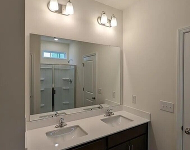 1233 Weavers Trace Drive - Photo Thumbnail 9