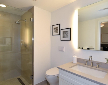 8302 Woodmont Avenue - Photo Thumbnail 13