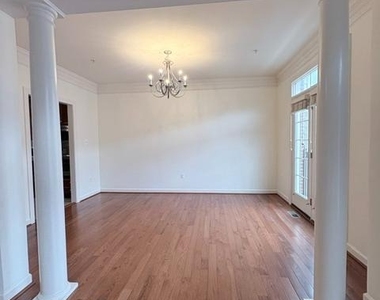 121 Autumn View Drive - Photo Thumbnail 43