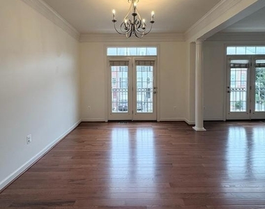 121 Autumn View Drive - Photo Thumbnail 41