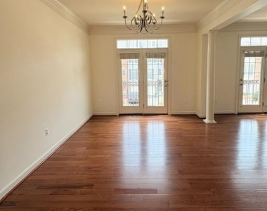 121 Autumn View Drive - Photo Thumbnail 23