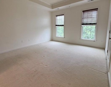 121 Autumn View Drive - Photo Thumbnail 27