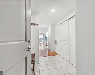 930 Wayne Avenue - Photo Thumbnail 1