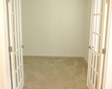 7218 Sugar Magnolia Lane - Photo Thumbnail 2