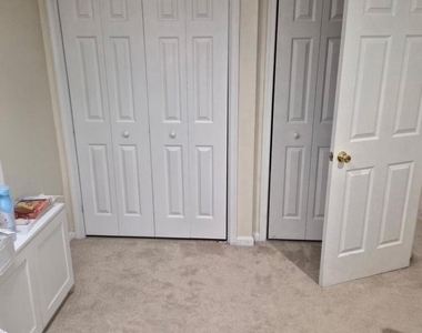 3381 Sonia Trail - Photo Thumbnail 16