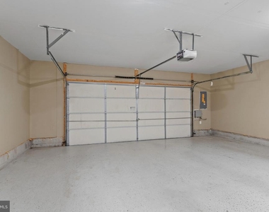 8852 Purple Iris Lane - Photo Thumbnail 36