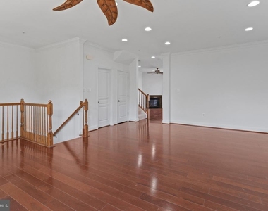 8852 Purple Iris Lane - Photo Thumbnail 11