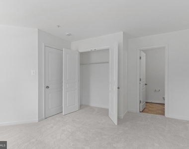 8852 Purple Iris Lane - Photo Thumbnail 4