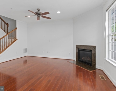8852 Purple Iris Lane - Photo Thumbnail 18