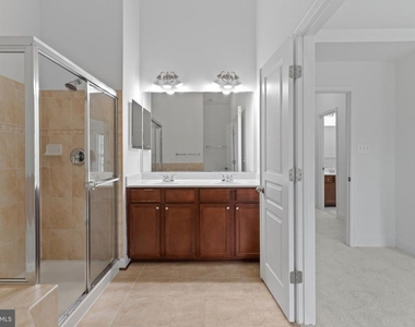 8852 Purple Iris Lane - Photo Thumbnail 27