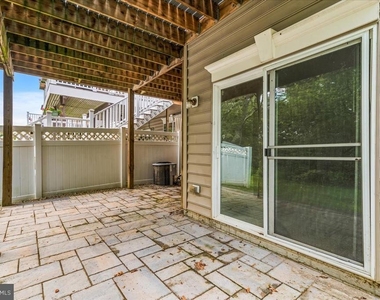 5053 Wesley Square - Photo Thumbnail 34