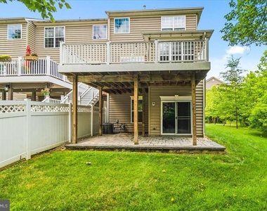 5053 Wesley Square - Photo Thumbnail 37