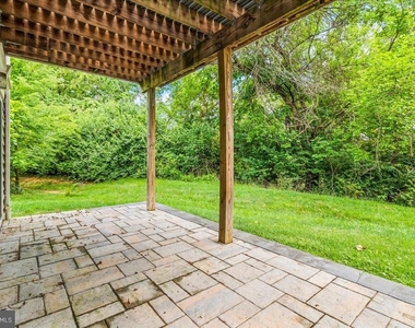 5053 Wesley Square - Photo Thumbnail 35
