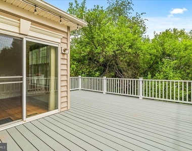 5053 Wesley Square - Photo Thumbnail 14