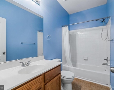 5053 Wesley Square - Photo Thumbnail 27