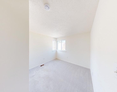 7197 Cimarron Court - Photo Thumbnail 14