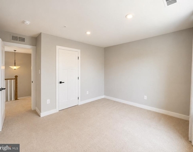 6809 Ballenger Run Boulevard - Photo Thumbnail 33