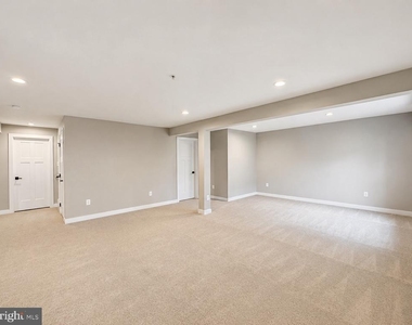 6809 Ballenger Run Boulevard - Photo Thumbnail 39