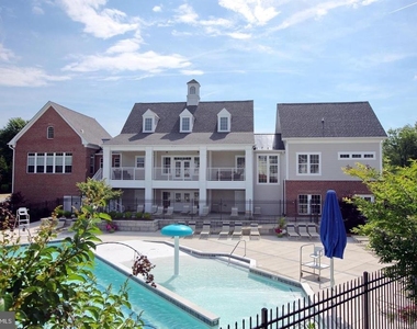 31 Steeplechase Drive - Photo Thumbnail 38