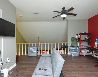 31 Steeplechase Drive - Photo Thumbnail 30