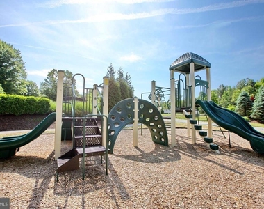 31 Steeplechase Drive - Photo Thumbnail 39